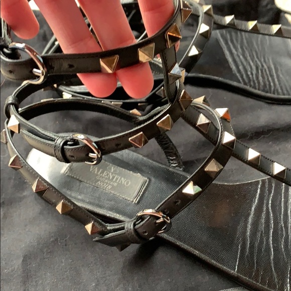 Valentino Noir Rockstud Black Gladiator Sandals 40 - Picture 4 of 5
